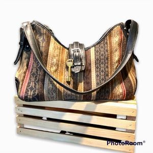 💥CLOSET CLEAR OUTDROP!💥 Vintage Fossil 1954 leather patchwork shoulder bag.